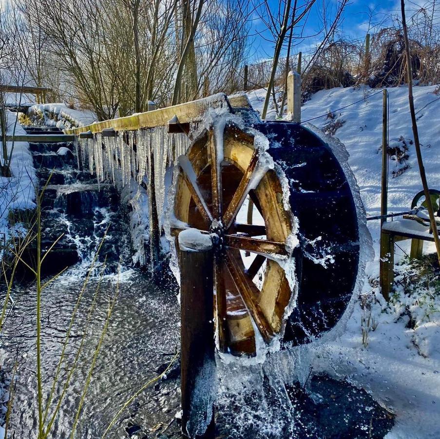 Shepherd'S Loch Glamping Turriff Exterior photo